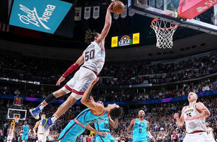 NBA: Денвър - Финикс 128:125 след прод.