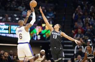 NBA: Сакраменто - ЛА Лейкърс 134:136