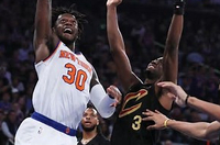 NBA: Ню Йорк - Кливланд 102:93