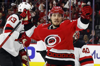 NHL: Каролина - Ню Джърси 3:2 след прод.
