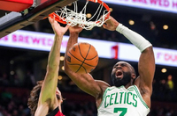 NBA: Бостън - Маями 114:94  -Плейофи
