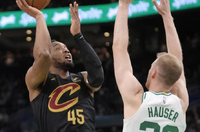 NBA: Победи за Кливлънд и Далас като гости