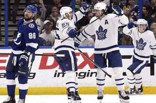 NHL: Тампа Бей - Торонто  2:6